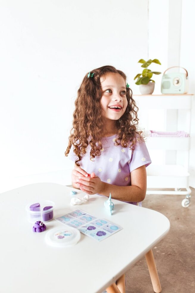 Ooly Creatibles Air Dry Clay Kit - Ocean BFF's - Image 2